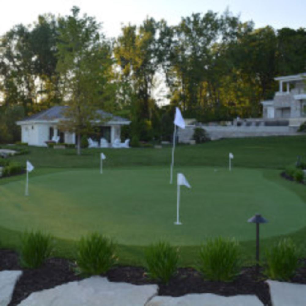 Top Tips for Artificial Greens in Naperville